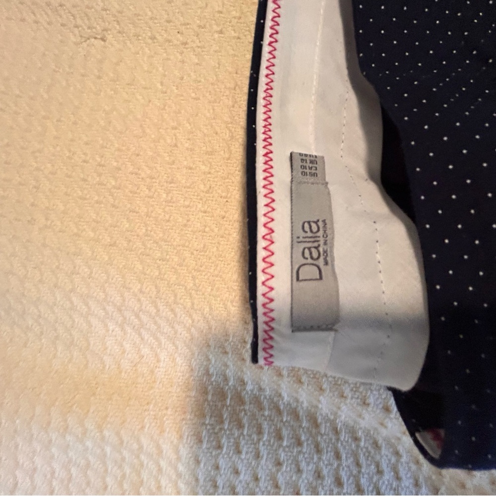 Banana Republic Black and Pink Patterned Women's Pants - Picture 2 of 5